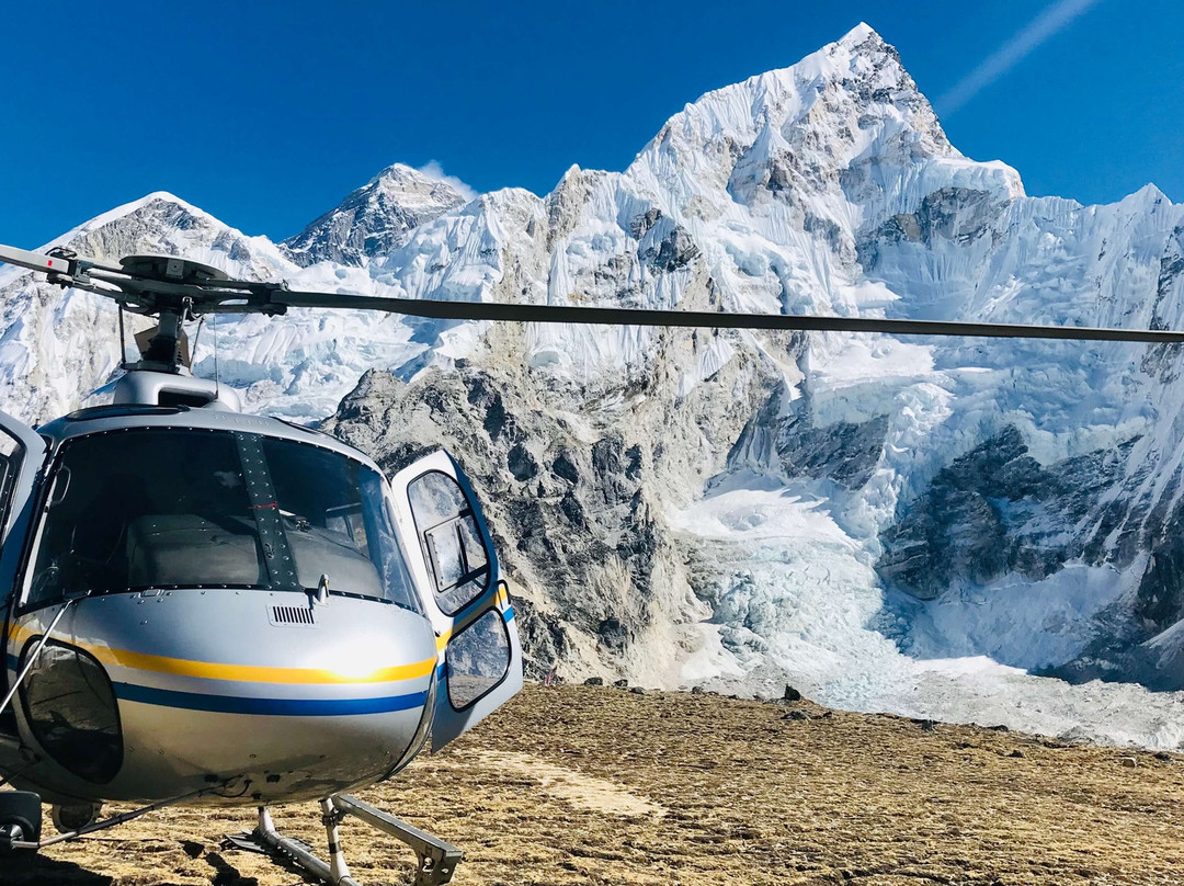 Everest Base Camp Helicopter Tour-加德满都必去景点