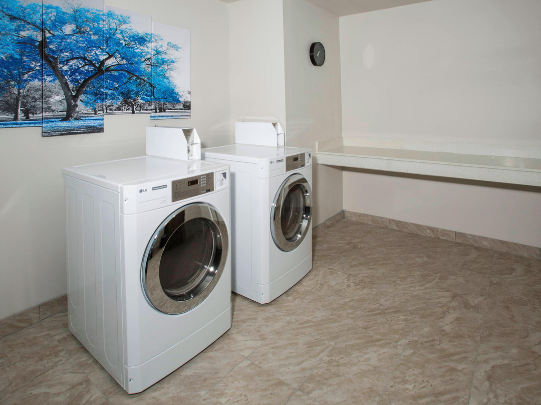 Residence Inn Tulsa Downtown主图