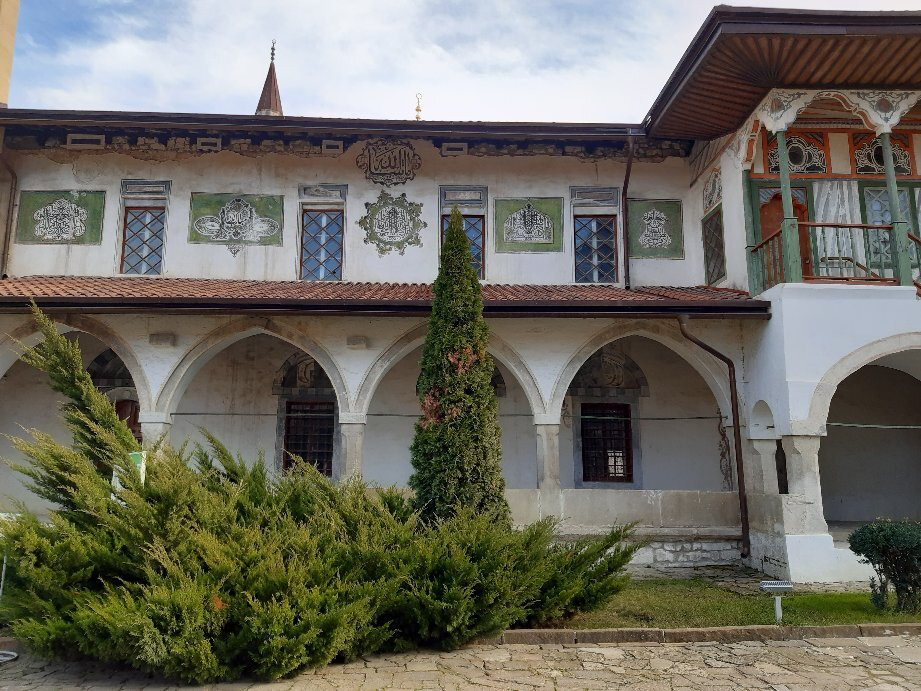 Bakhchisaray Historical, Cultural and Archaeological Museum-Reserve景点图片