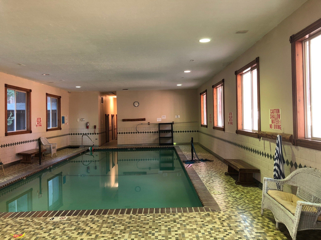 萨特尔山度假酒店主图