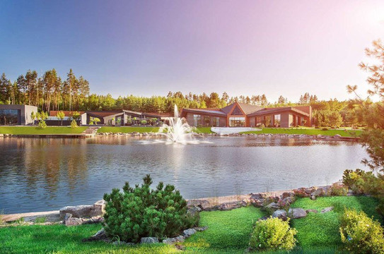 Moshny餐馆和美食-Riverwood Relax Park