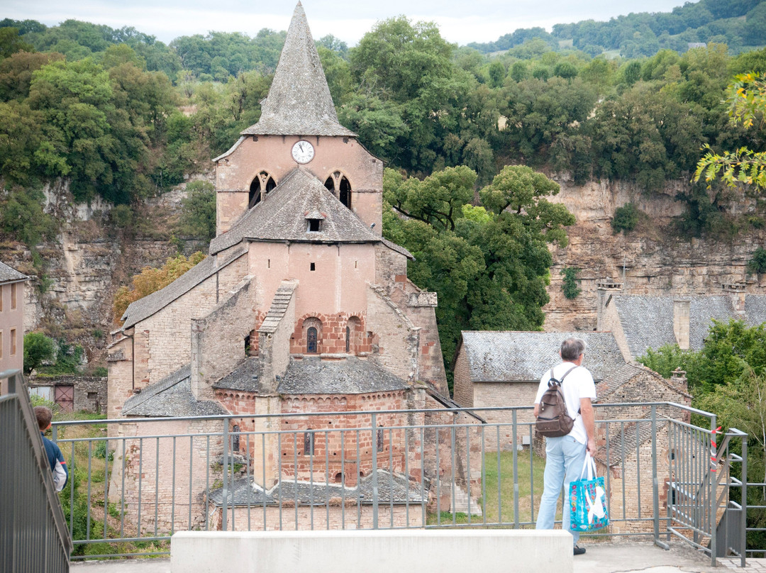 Église Sainte-Fauste-Bozouls必去景点