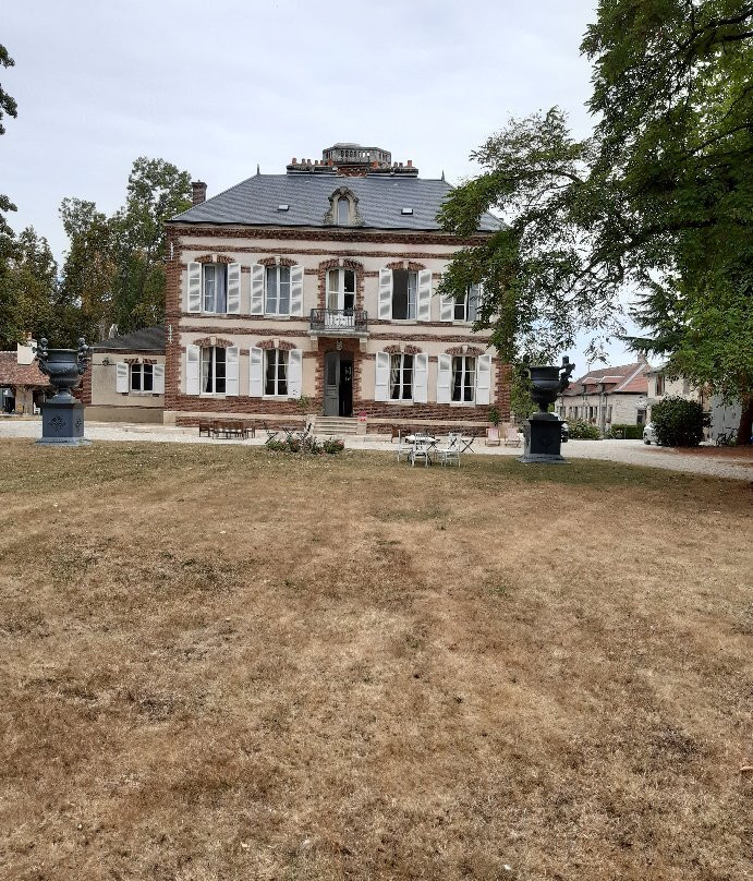 Montaulin旅游攻略图片