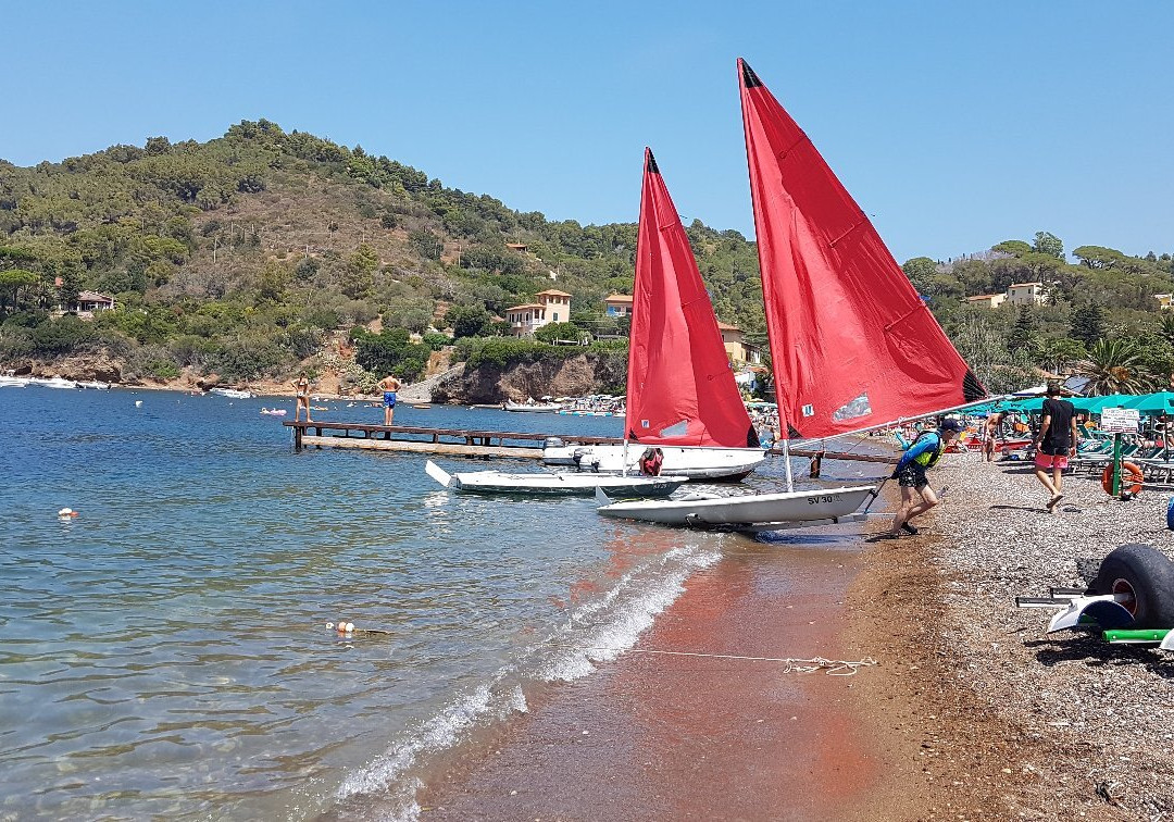 Spiaggia Di Bagnaia景点图片