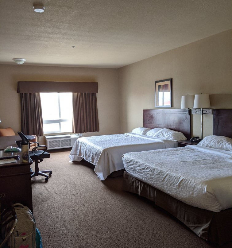 Ramada by Wyndham Drumheller Hotel & Suites主图