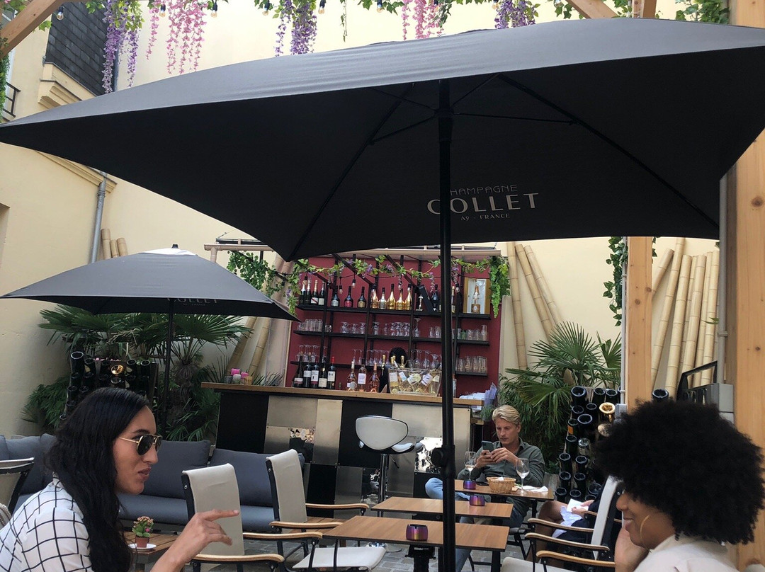 Brit Hôtel Aux Sacres Reims Centre主图