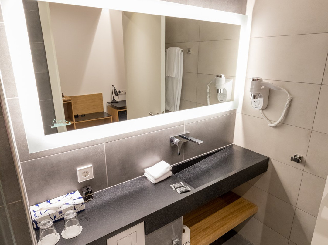 Hotel South Coast主图