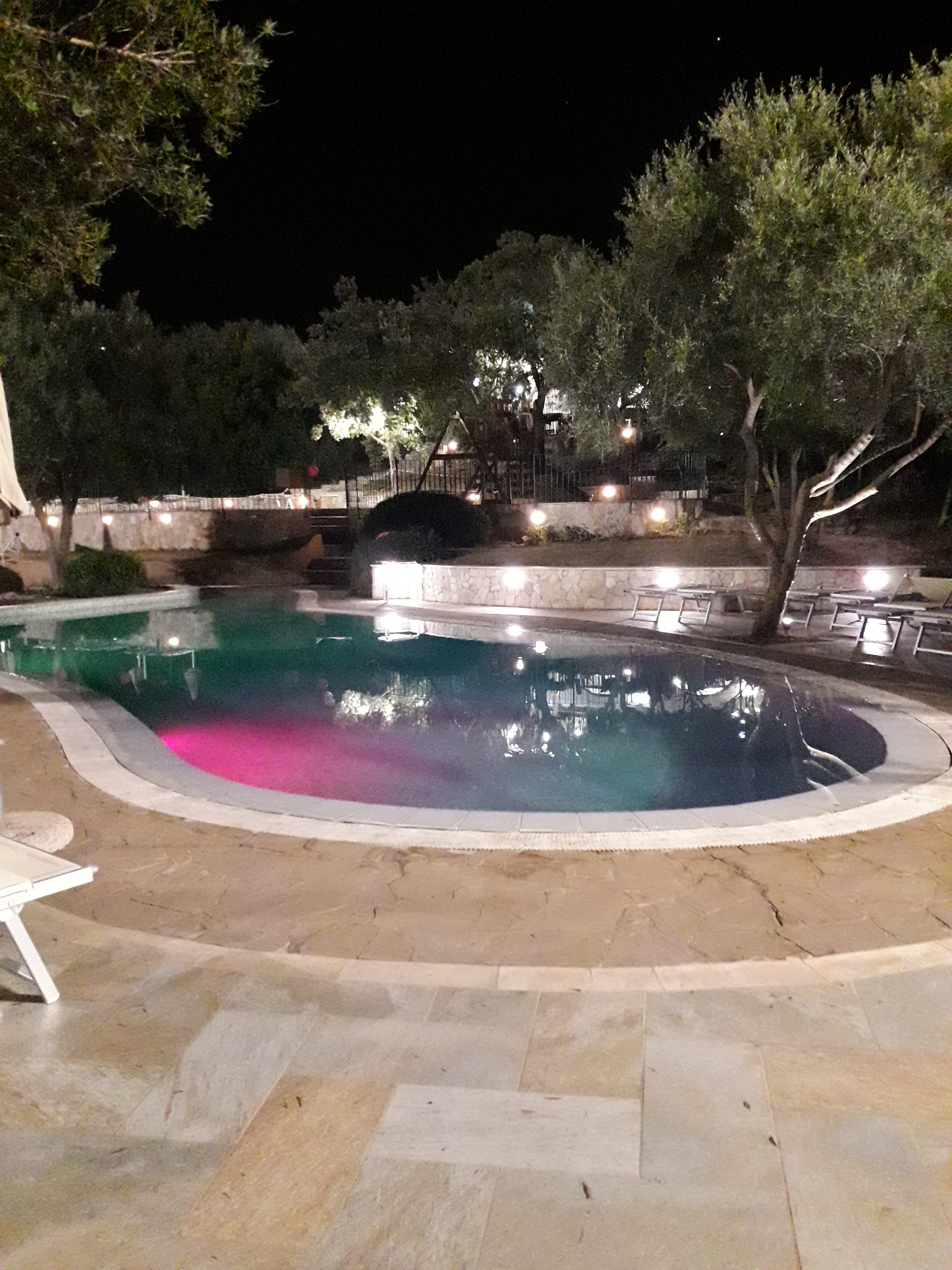 Hotel Giardino Corte Rubja-泳池