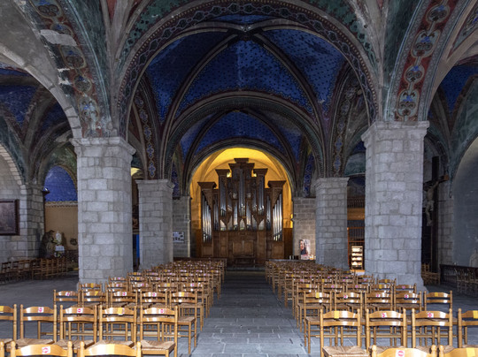 Église Sainte-croix-Aubusson必去景点