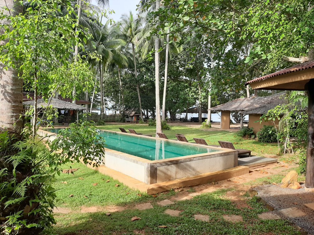 Melina's Beach Front Bungalow主图