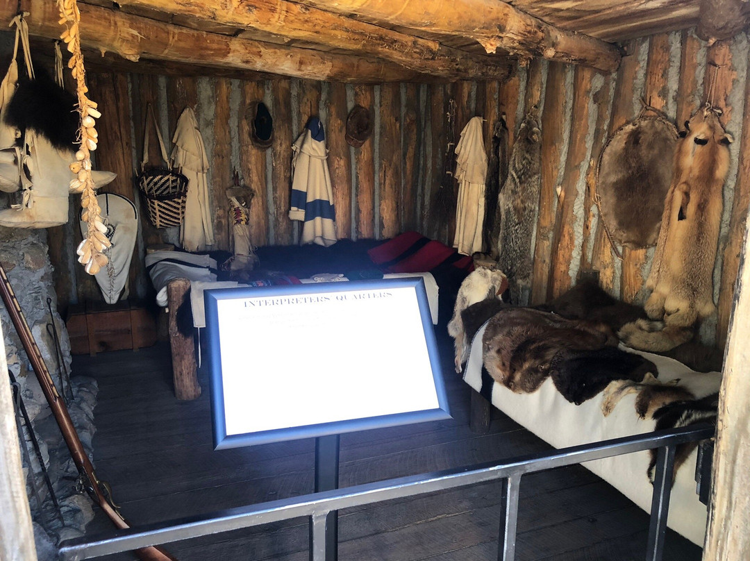 Lewis & Clark Interpretive Center (lcic)-Washburn必去景点