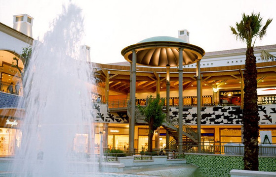 Forum Algarve-法罗必去景点