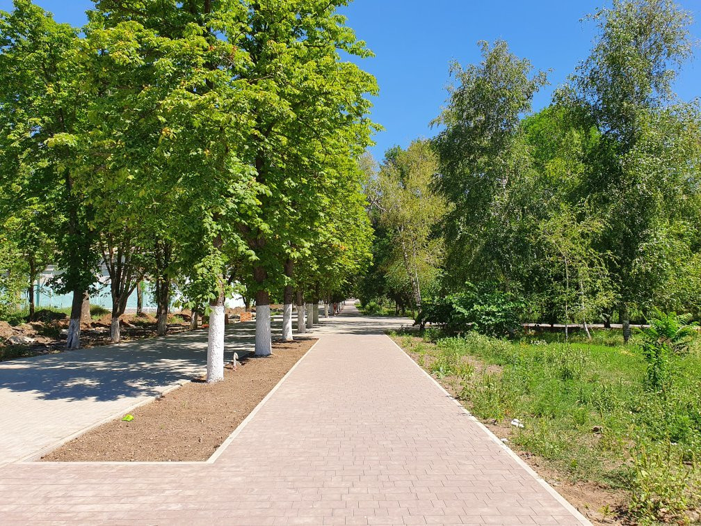 Aleksandrovkiy Park景点图片