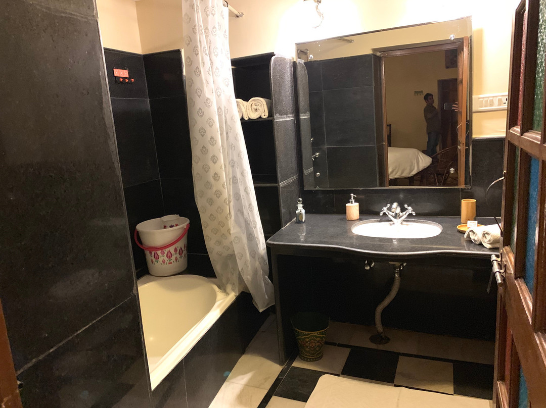 大摩达沙漠营地主图