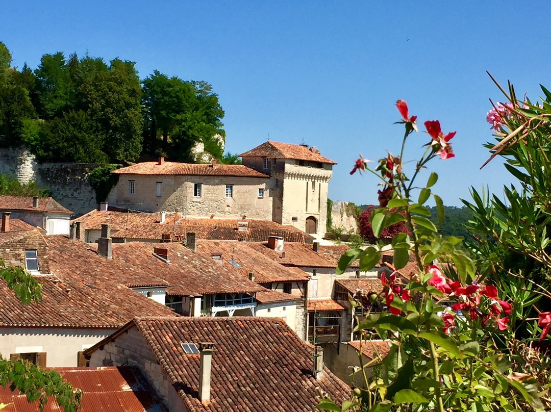 Château D'aubeterre-sur-dronne景点图片