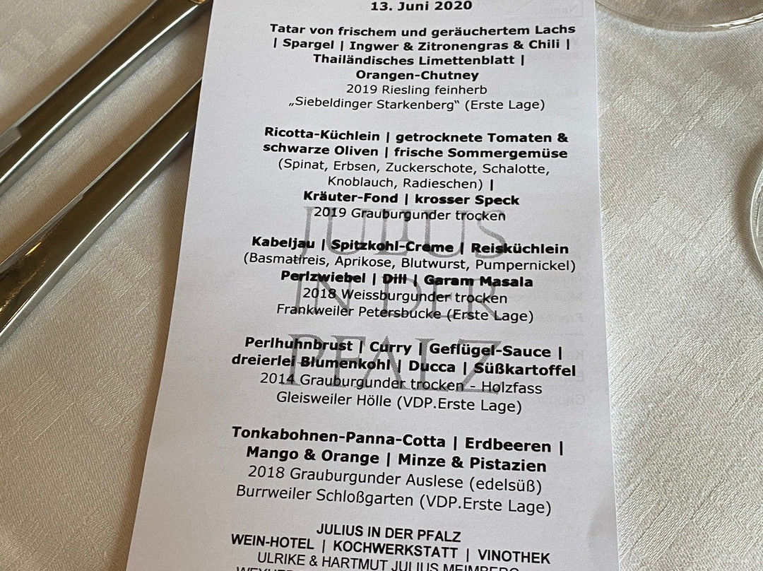 Julius in der Pfalz主图