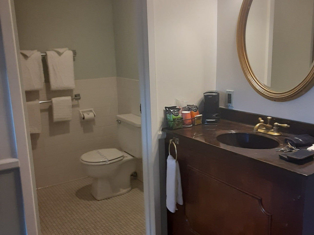 查尔斯旅馆主图