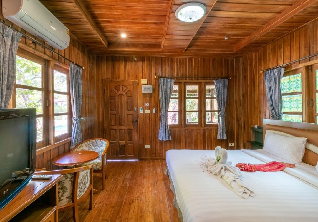 玉瓦迪度假酒店主图