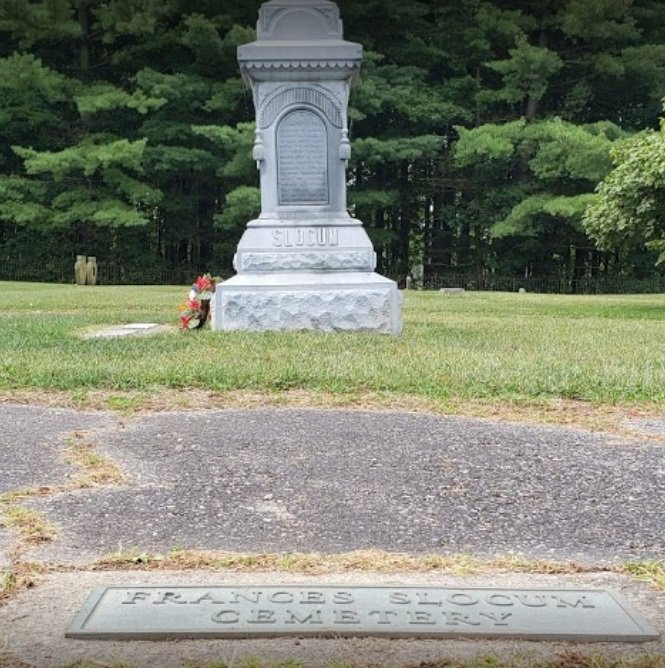 Frances Slocum Cemetery景点图片