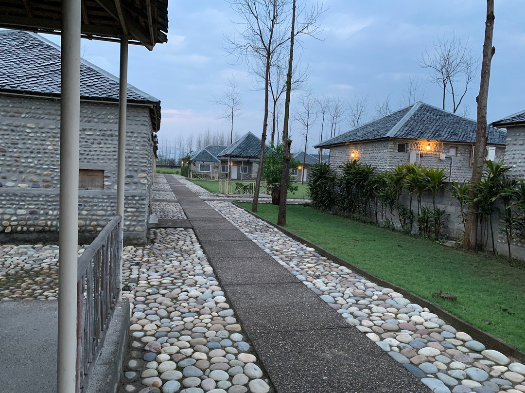 Anand At The Satluj主图