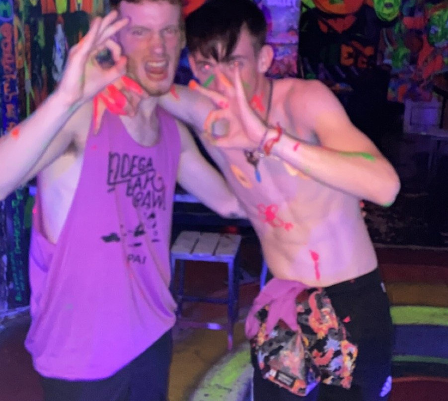 普罗岛度假酒店主图