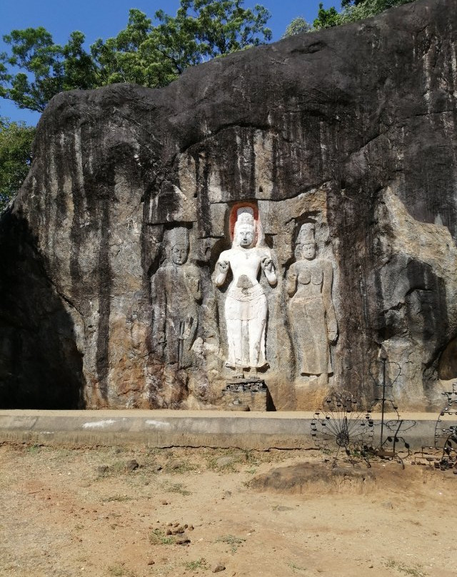 Buduruwagala-Wellawaya必去景点