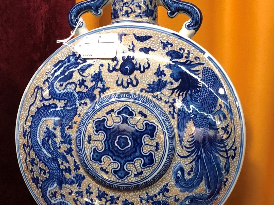 Ontario Mall Antiques景点图片