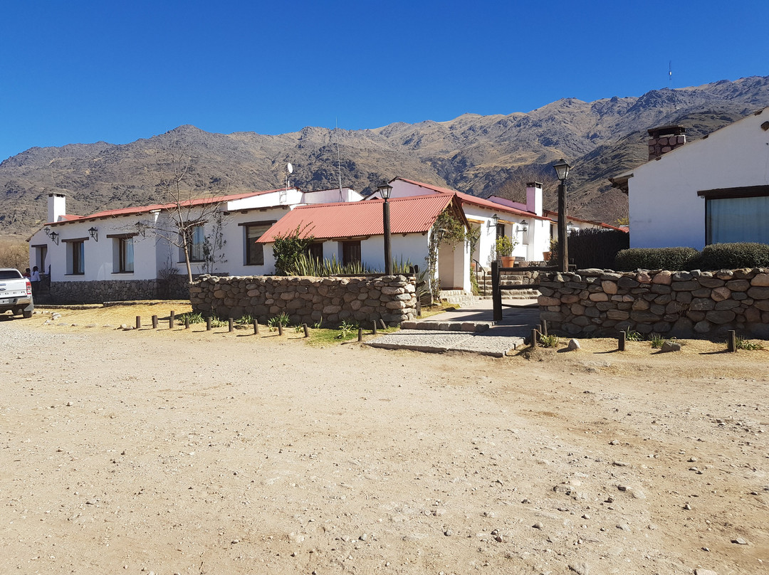 Estancia Las Carreras Jesuitica主图