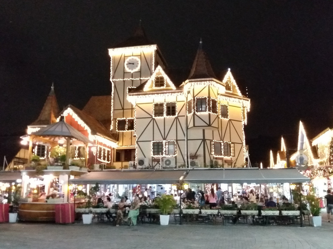 Jopavi Turismo-康泊琉海水浴场必去景点