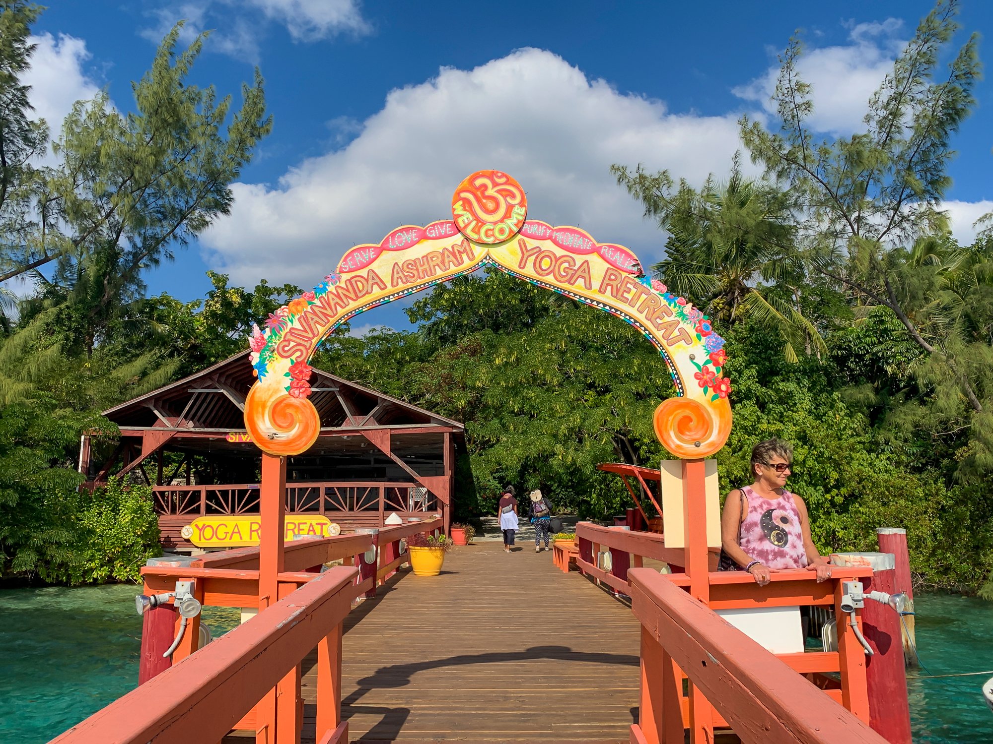 Sivananda Ashram Yoga Retreat Bahamas-官方