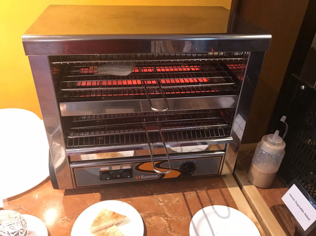 Mango Valley Hotel主图