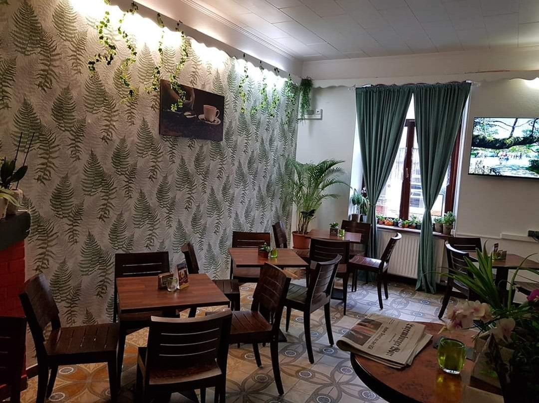 Eden Cafe