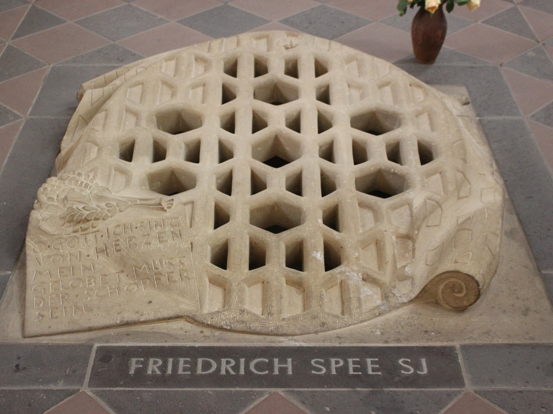 Jesuitenkirche-特里尔必去景点