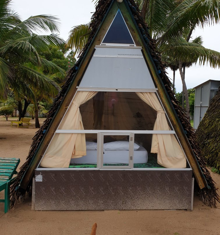 Alfresco Beach Hotel主图