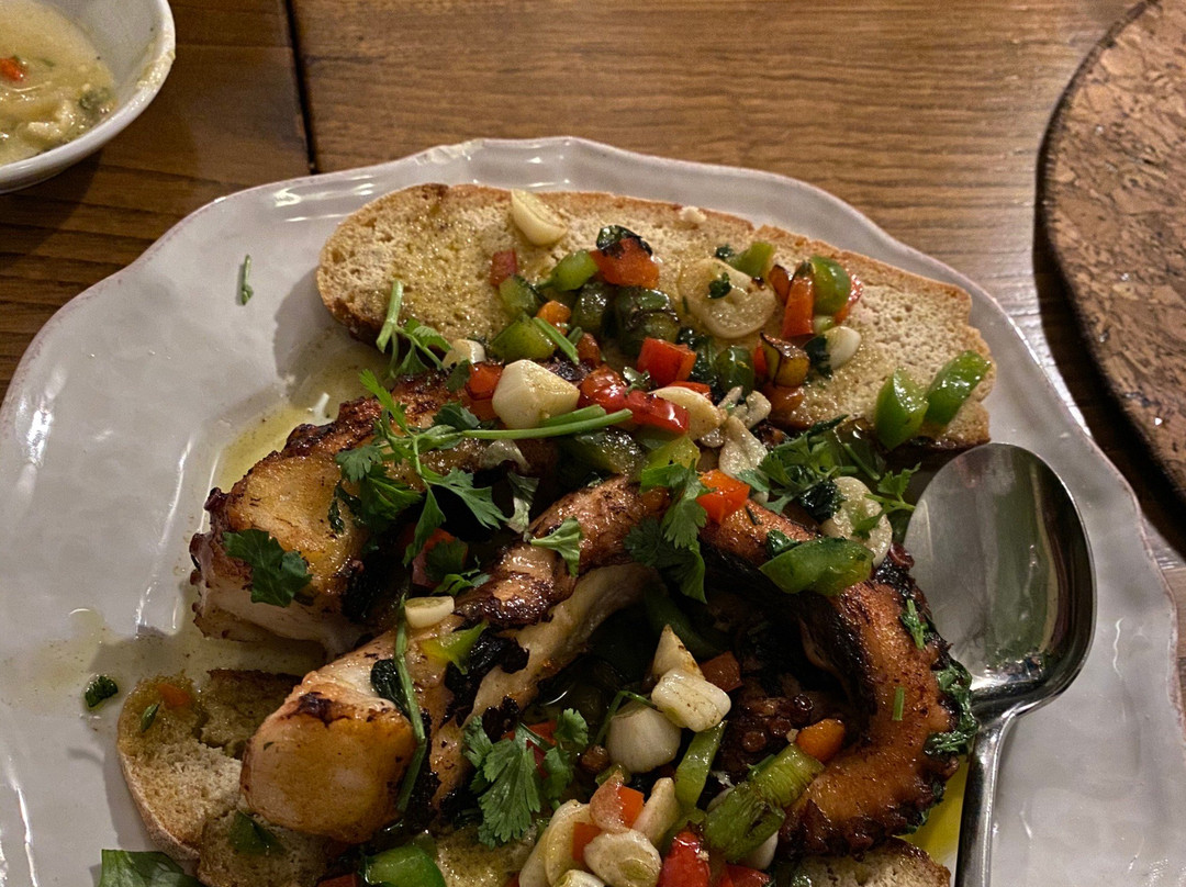 Gomes - Casa de Vinhos & Petiscos