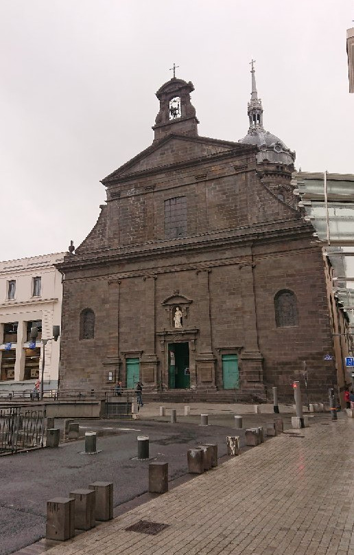 Eglise Saint-Pierre-des-Minimes-克莱蒙费朗必去景点