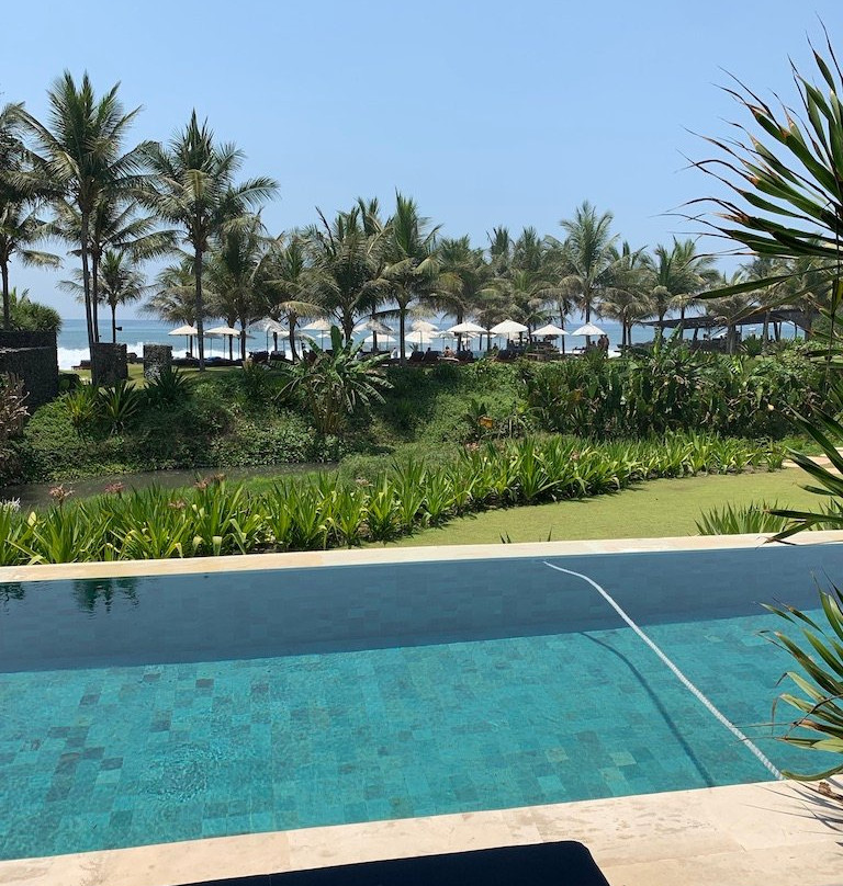 科穆勒度假村及海滩俱乐部主图