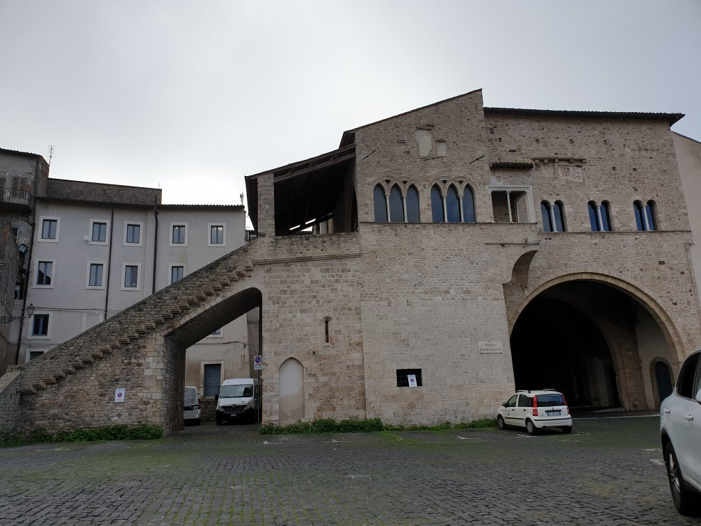 Palazzo comunale-Anagni必去景点