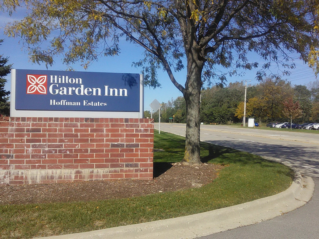 希尔顿霍夫曼花园旅馆屋酒店主图