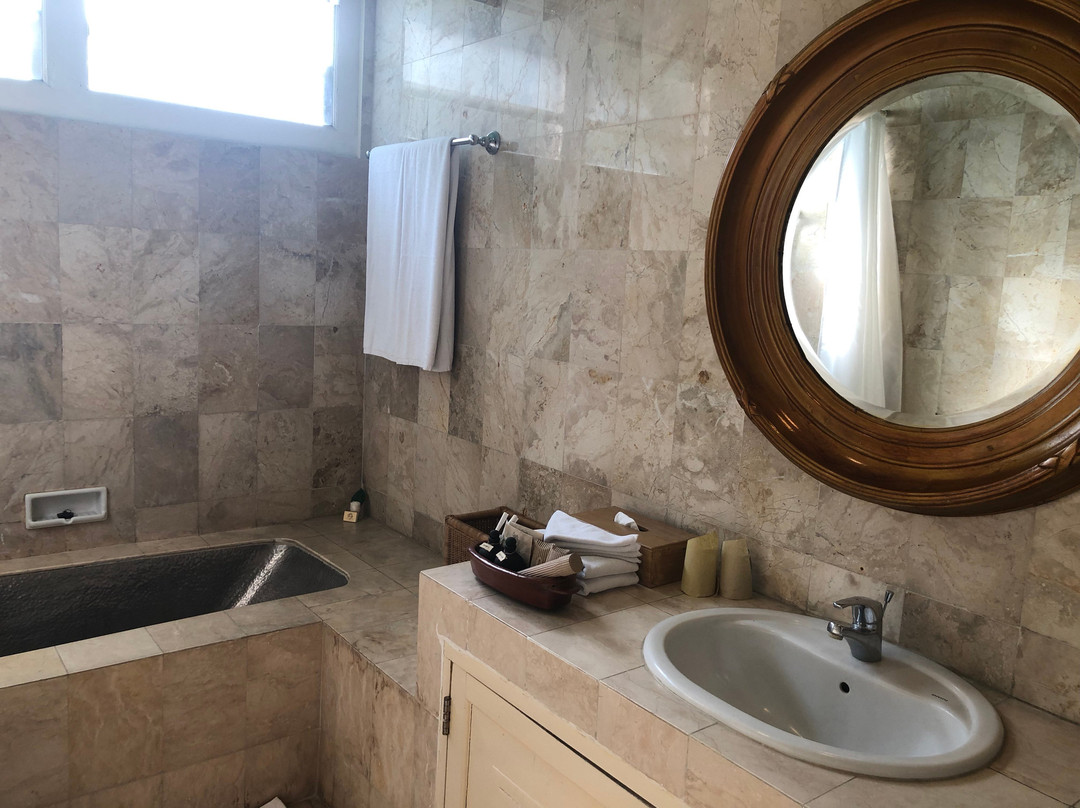 图古勿里达酒店主图