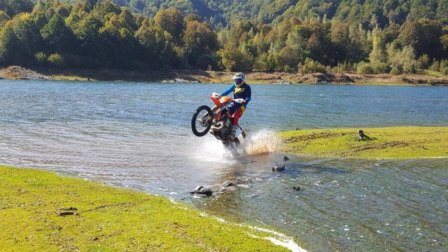 Oregon Motorcycle Rental-胡德里弗必去景点