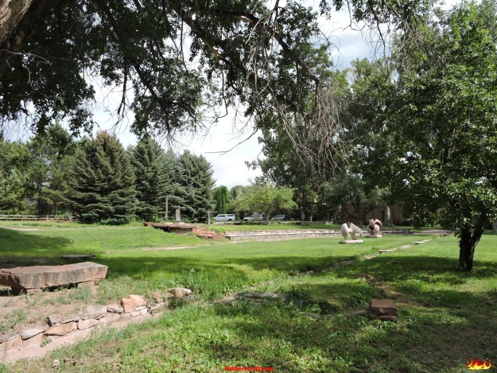 Tesuque旅游景点-Glenn Green Galleries & Sculpture Garden