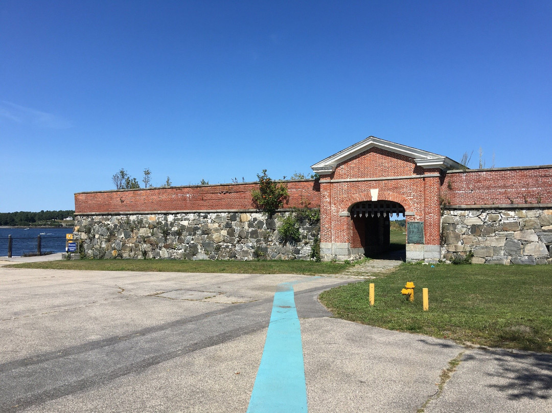 Fort Constitution State Historic Site景点图片