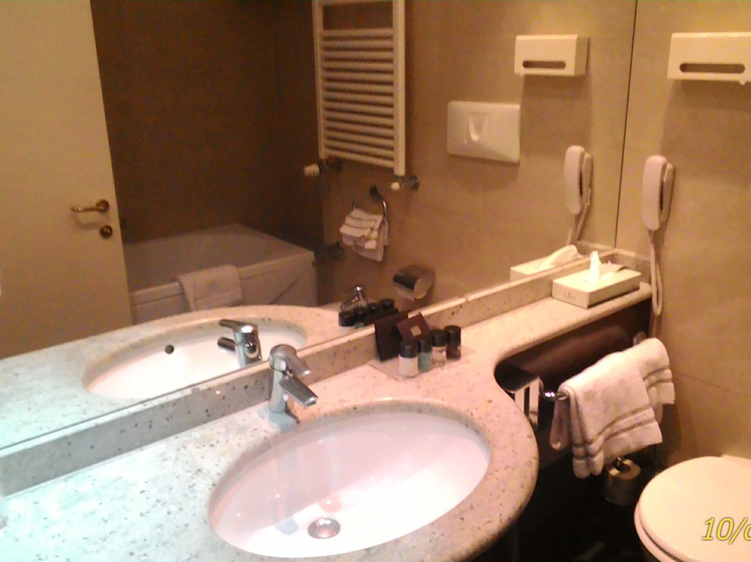 Meditur Hotel Bologna主图