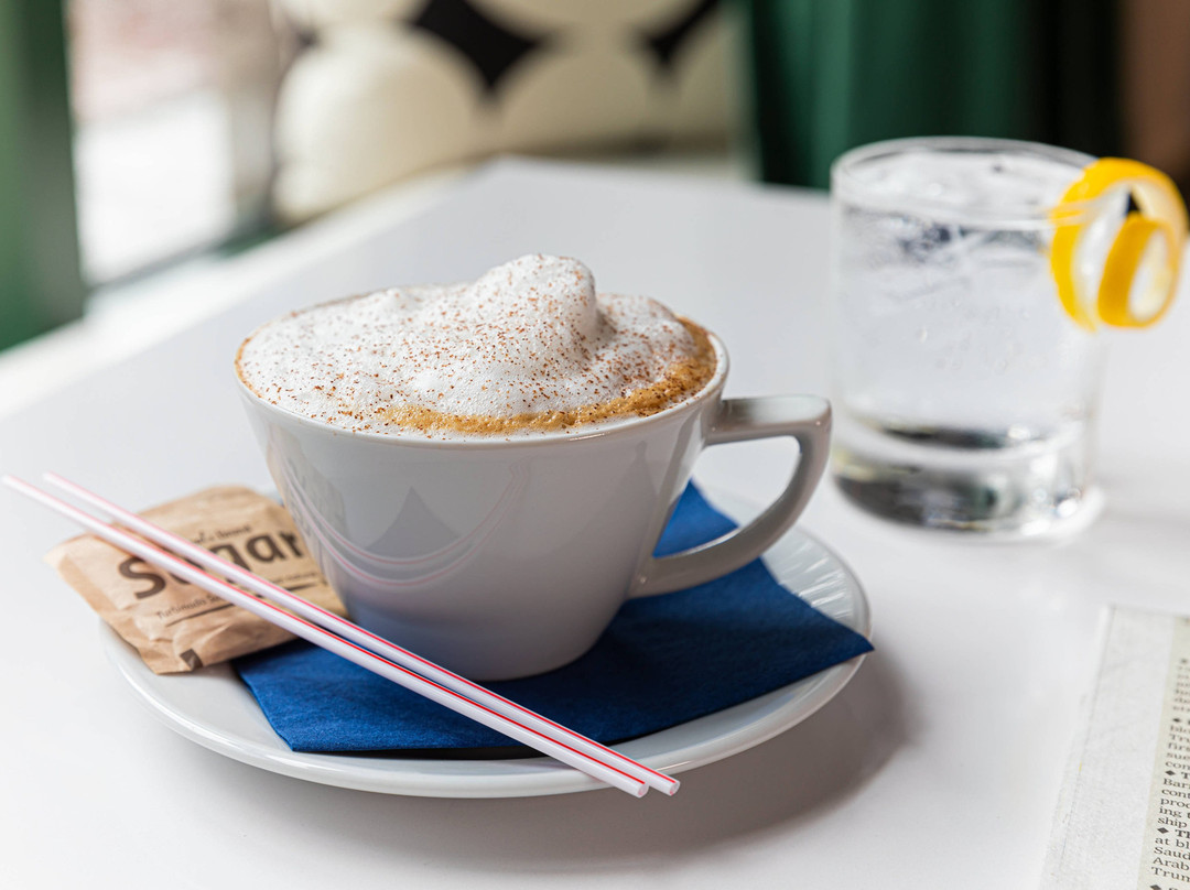 Courtyard by Marriott Stamford Downtown主图