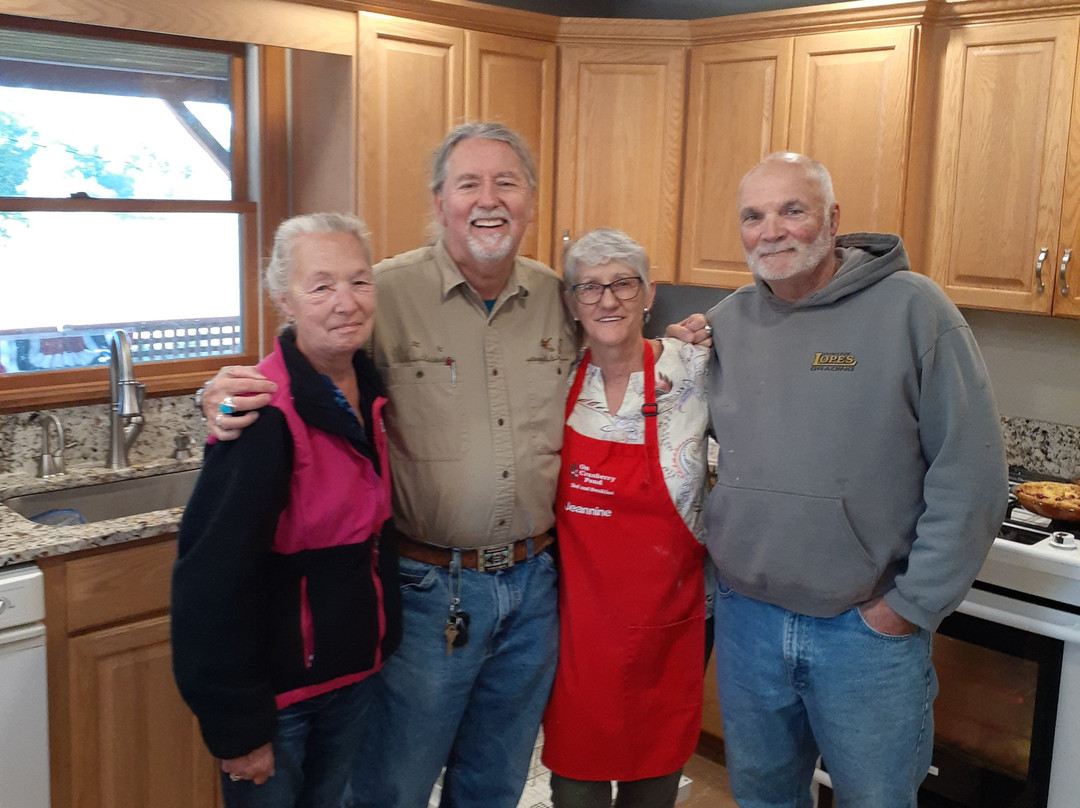 On Cranberry Pond Bed and Breakfast主图