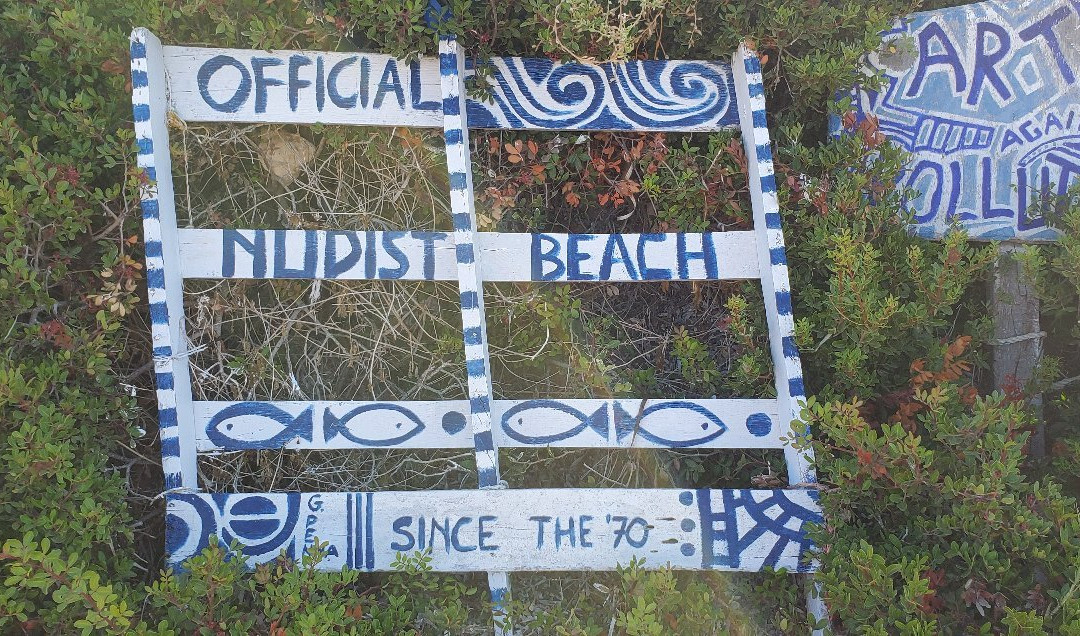 Nudist Beach-Antiparos Town必去景点