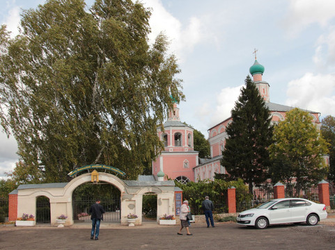 Svyato-Nikolskiy Female Monastery-Venev-Monastyr'必去景点