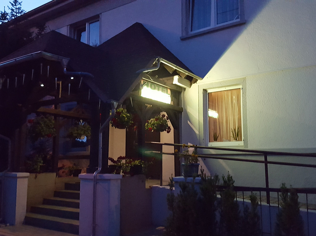Hotel Huzar主图