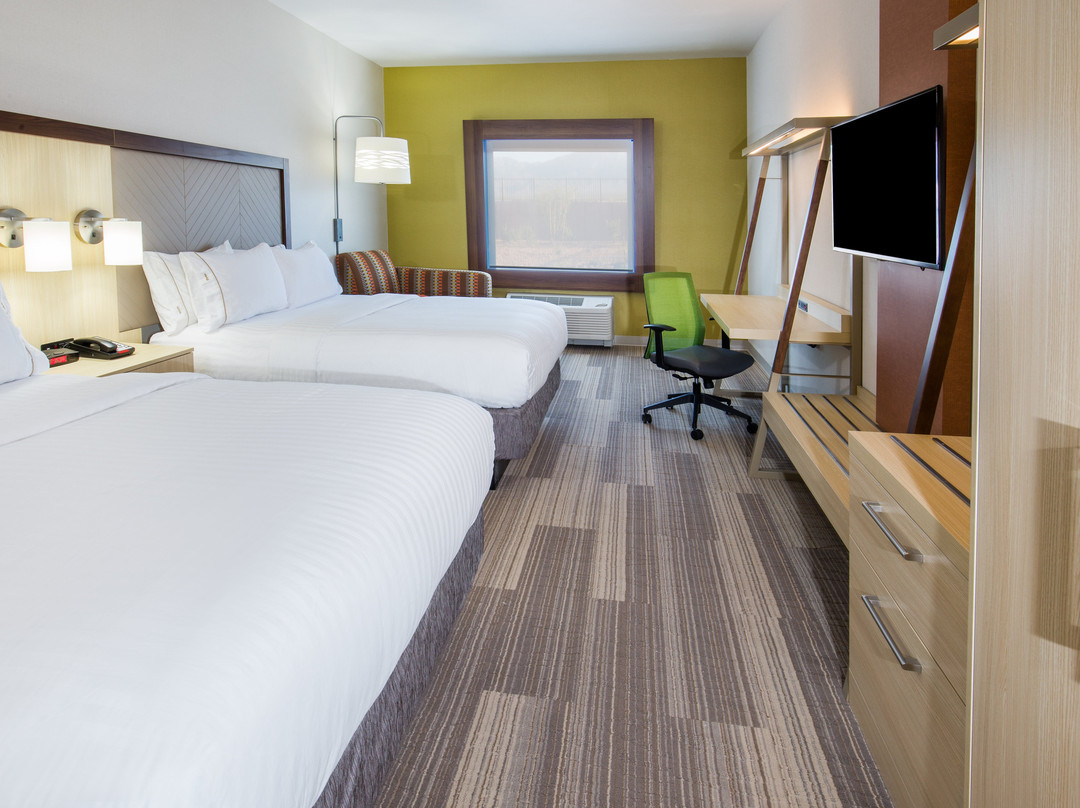 Holiday Inn Express & Suites Pahrump By IHG主图